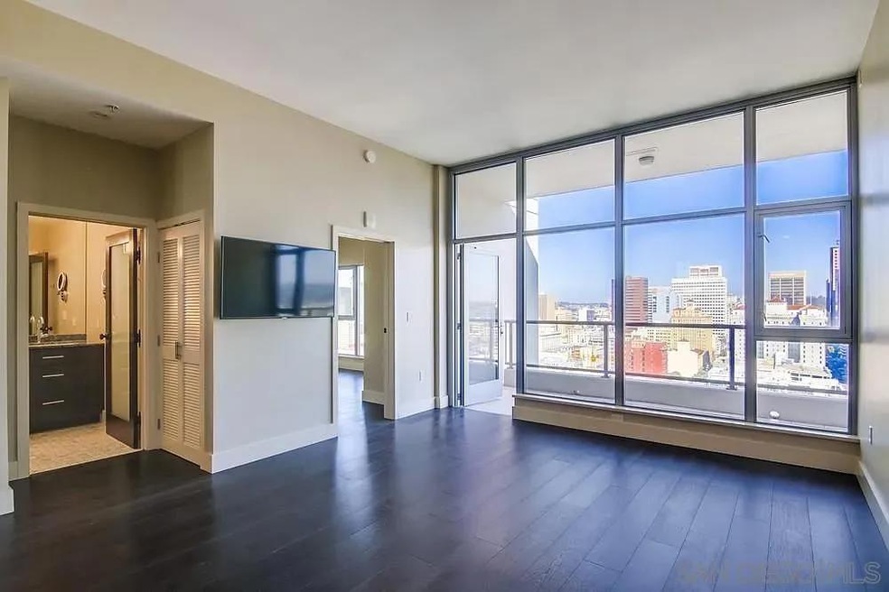 Alta unit 2101, San Diego, CA 92101 - photo 1