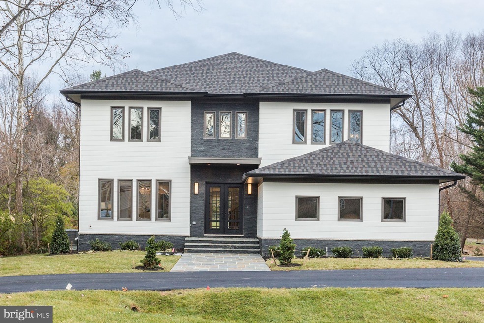 1823 Beulah Rd, Vienna, VA 22182 - photo 1