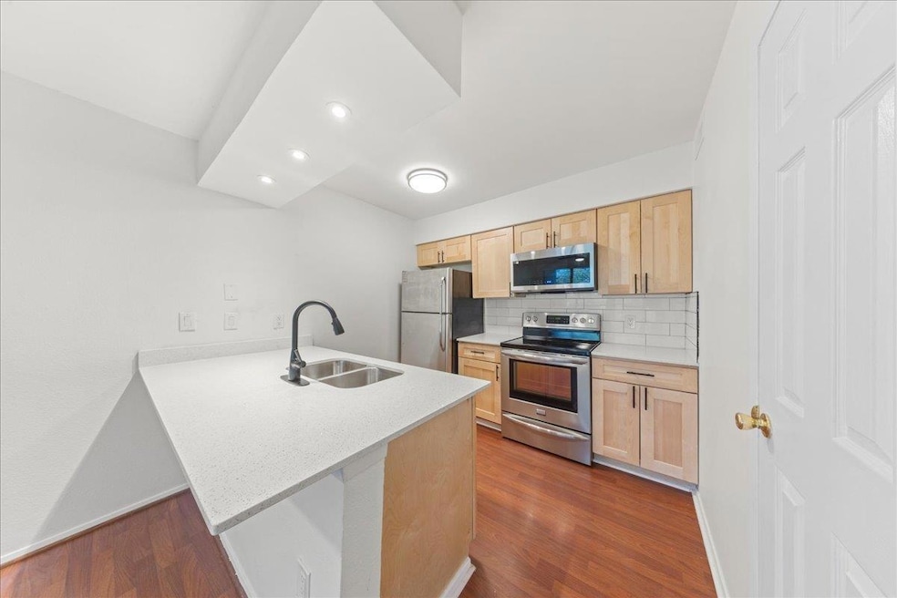 For Sale $220,000 • Co-Listing Agent