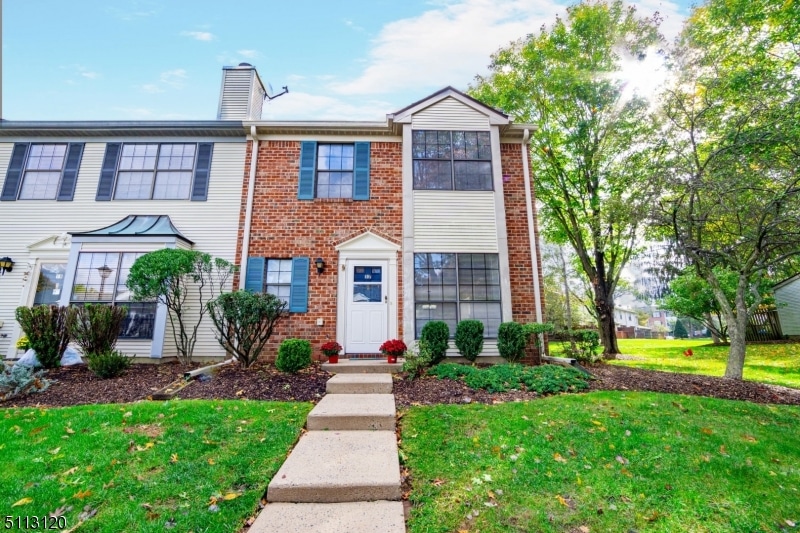 17 Lyon Ln, Franklin Park, NJ 08823 - photo 1