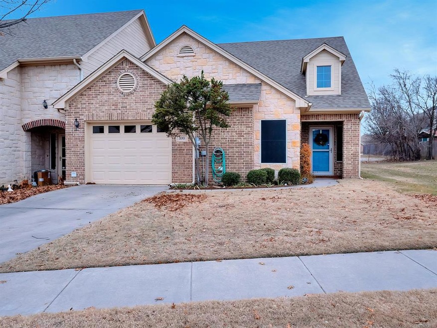 100 Greathouse Village, Decatur, TX 76234 - photo 1