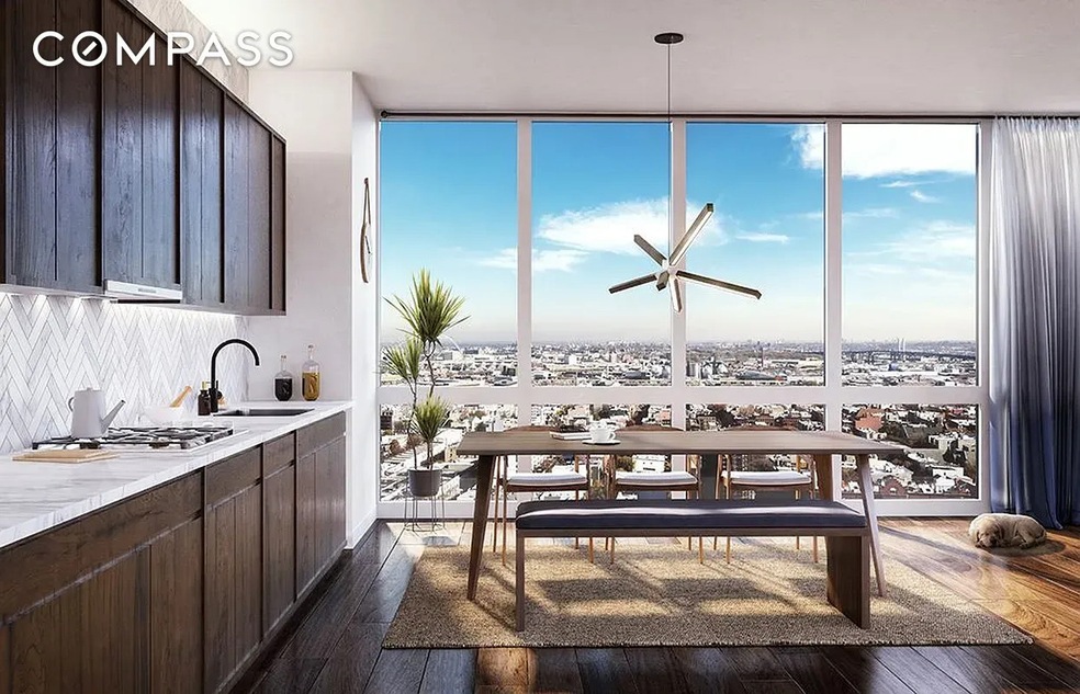 Sold $1,900,000 • Co-Listing Agent