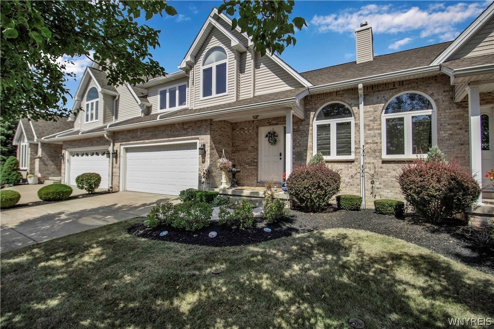 Pending $349,900 • Co-Listing Agent