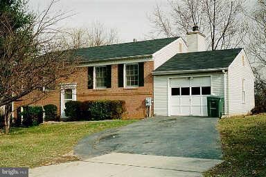 15009 Joshua Tree Rd, North Potomac, MD 20878 - photo 1