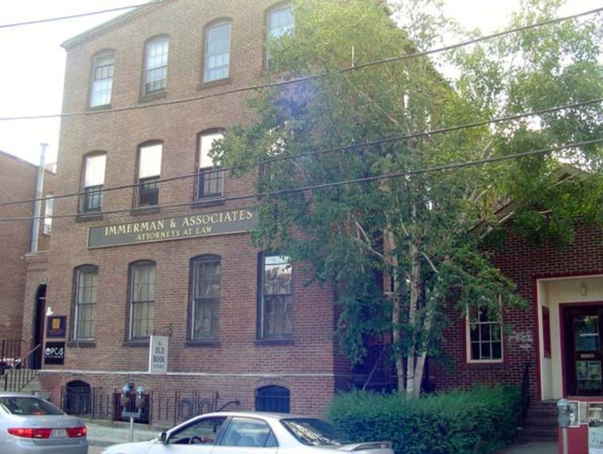 32 Masonic St unit 3, Northampton, MA 01060 - photo 1