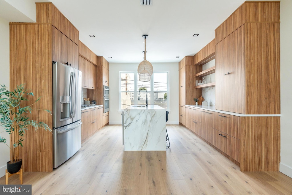 522 Cecil b Moore Ave, Philadelphia, PA 19122 - photo 1