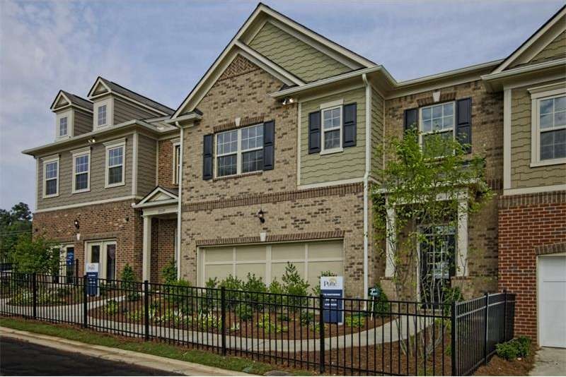 2532 Josselyn Ln SE, Smyrna, GA 30080 - photo 1