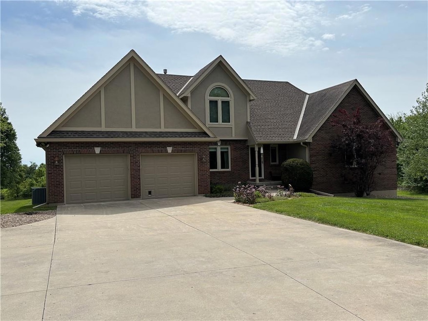 Pending $635,000