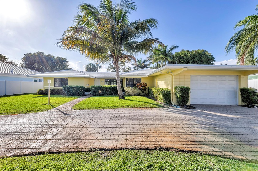 3 Bedroom / 2 bath                            / 1