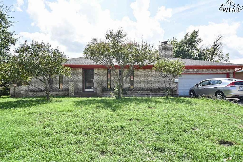1619 Hursh Ave, Wichita Falls, TX 76302 - photo 1