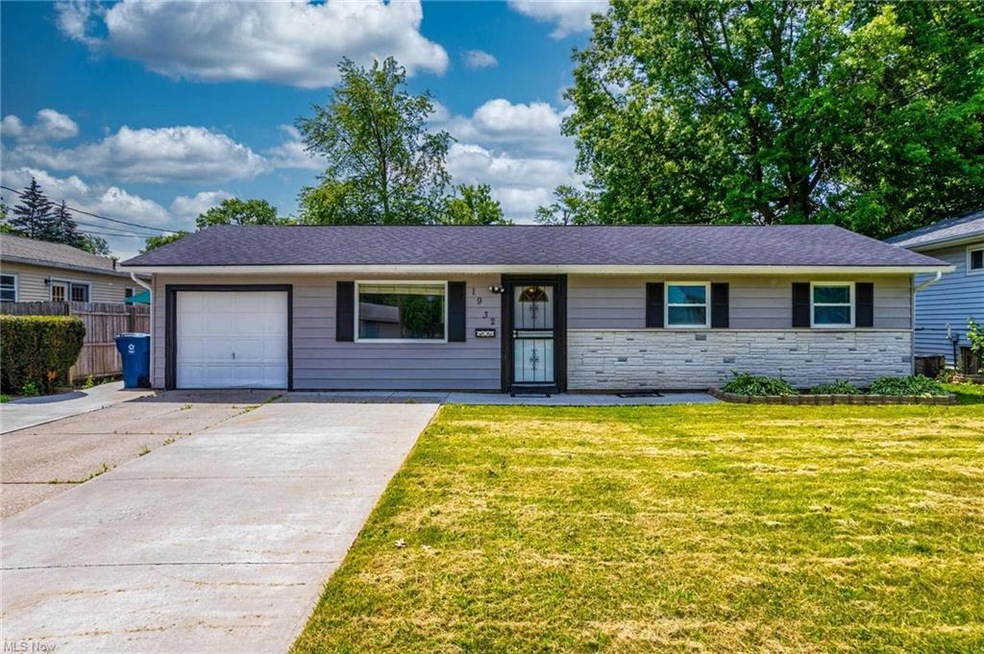 1932 E 40th St, Lorain, OH 44055 - photo 1