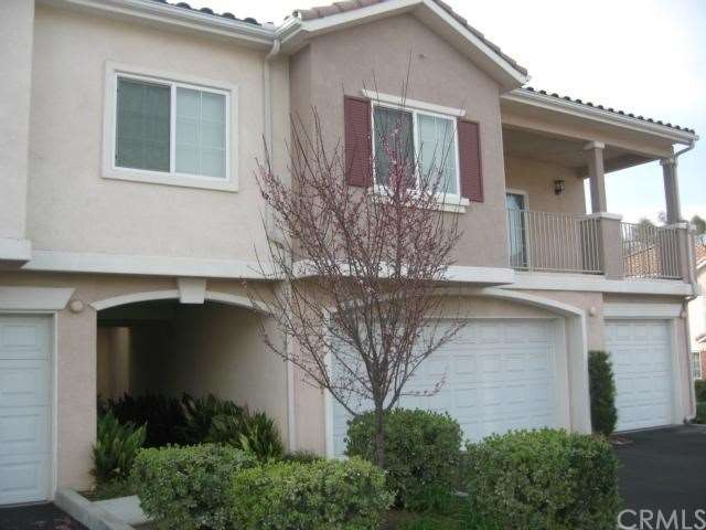 Front view of Unit 506 with private entryway.