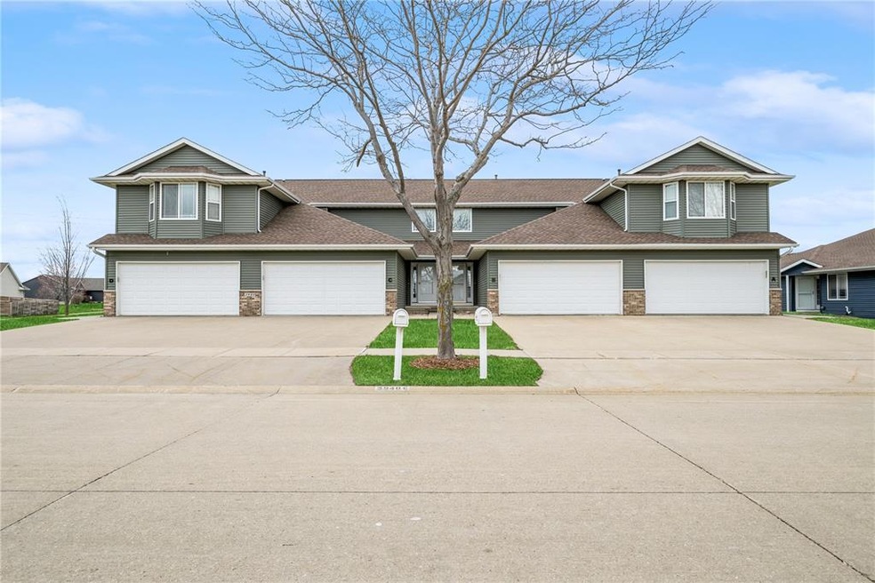 3940 37th Ave SW unit C, Cedar Rapids, IA 52404 - photo 1