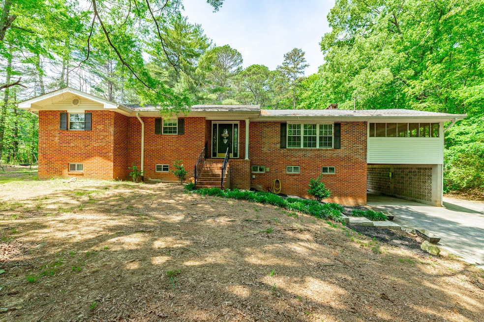 1590 Peavine Road HD-69