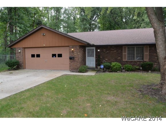 1841 Brookhaven Dr, Lima, OH 45805 - photo 1