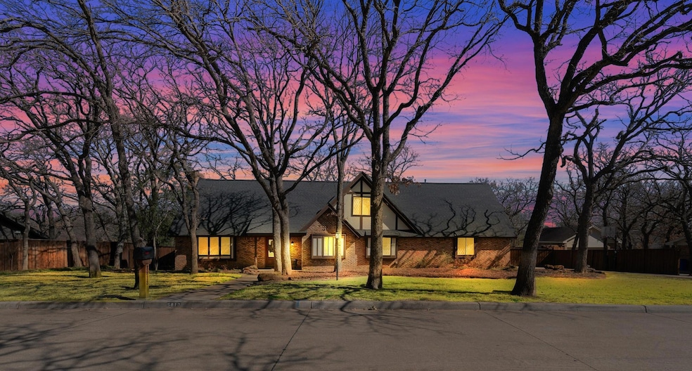 5813 Quality Hill Rd, Colleyville, TX 76034 - photo 1