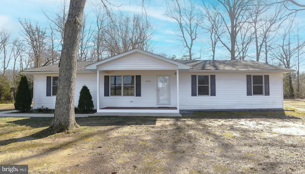 45043 Nolan Ct, Hollywood, MD 20636 - photo 1