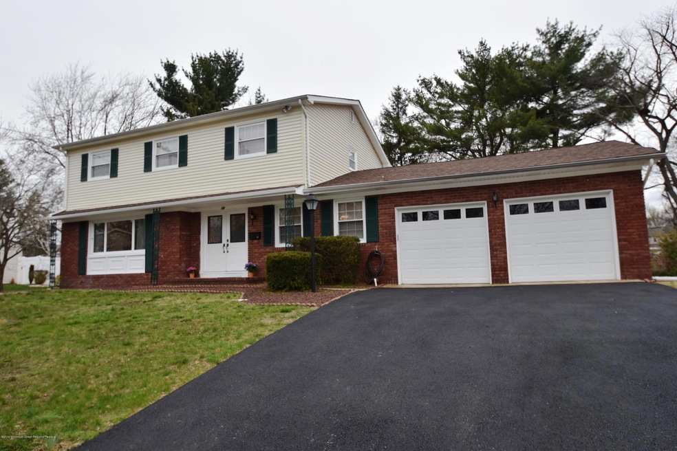 12 Springhill Dr