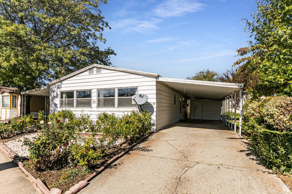 1111 N 2000 W unit 52, Ogden, UT 84404 - photo 1