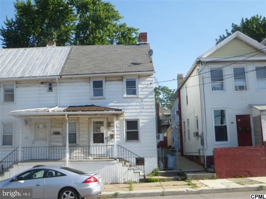 279 E Main St, Middletown, PA 17057 - photo 1