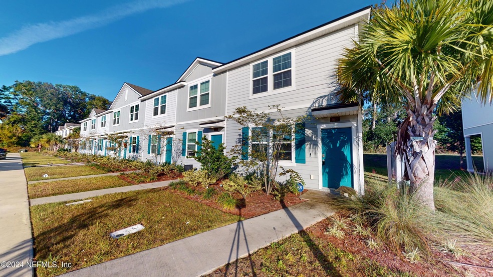 863 Gate Run Rd, Jacksonville, FL 32211 - photo 1