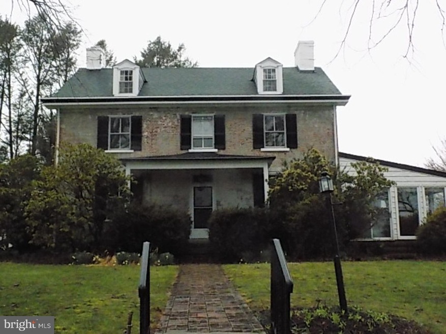 96 Violet Dr, Kennett Square, PA 19348 - photo 1