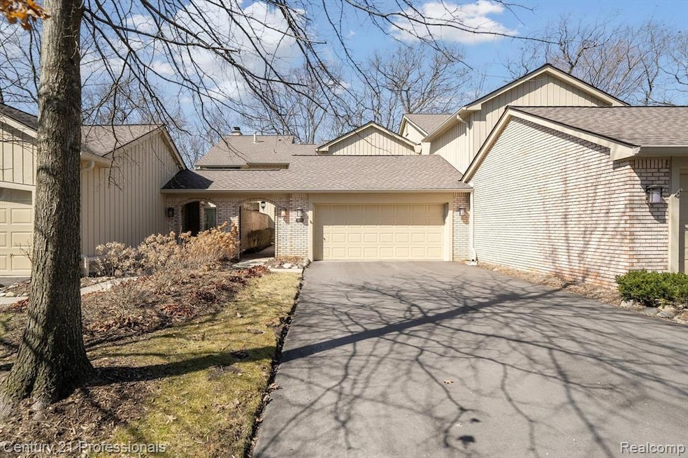 1171 Timberview Trail, Bloomfield Hills, MI 48304 - photo 1