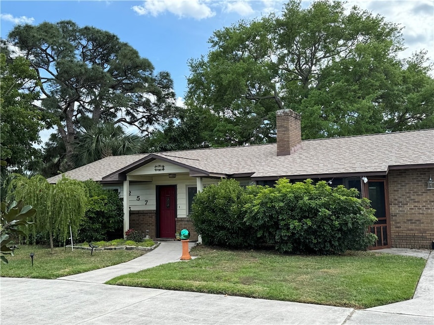 257 Main St, Sebastian, FL 32958 - photo 1