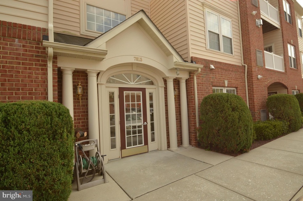 7815 Oxford Dr unit D, Elkridge, MD 21075 - photo 1