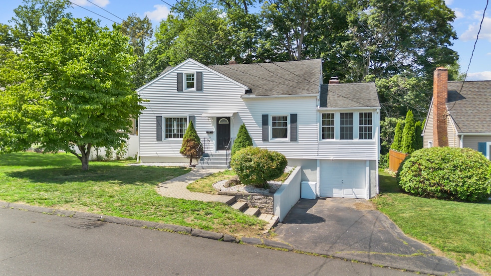 Sold $350,000 • Co-Listing Agent