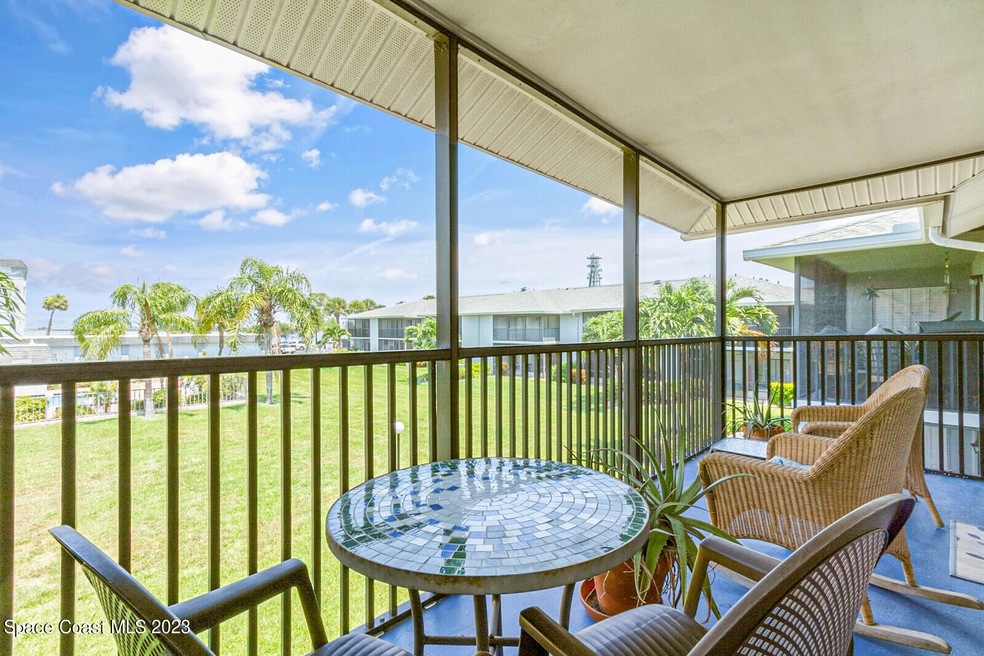 Beautiful Screened Patio