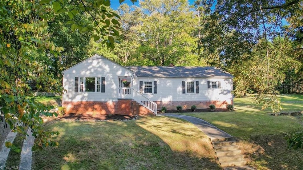 830 Mountain Rd, Asheboro, NC 27205 - photo 1