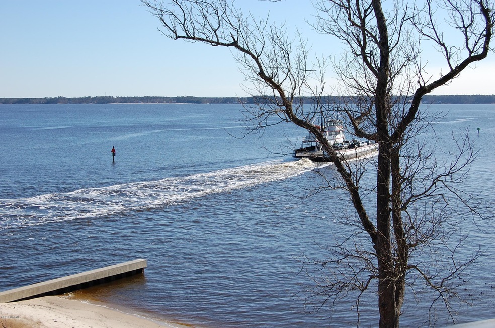 011_Minnesott Beach Ferry