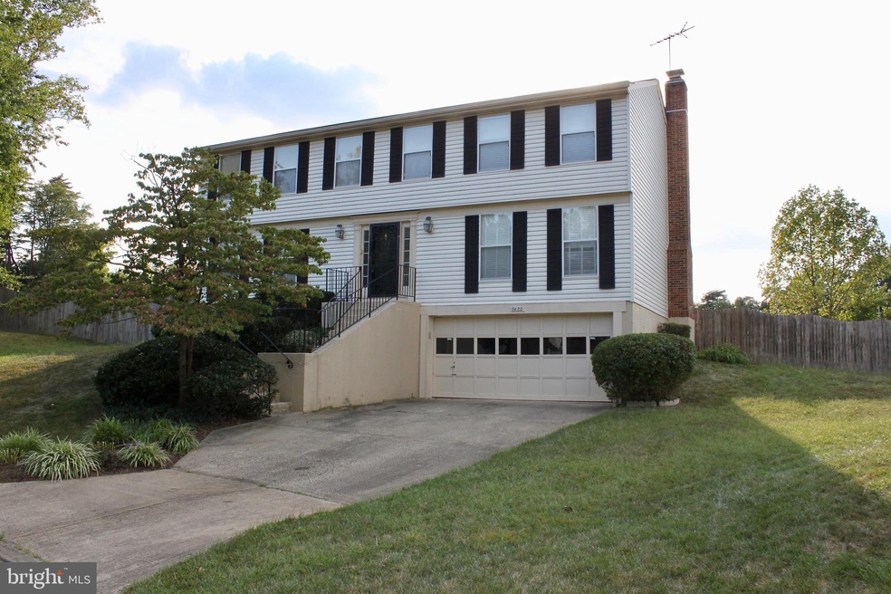 7420 Barkers Ct, Springfield, VA 22153 - photo 1