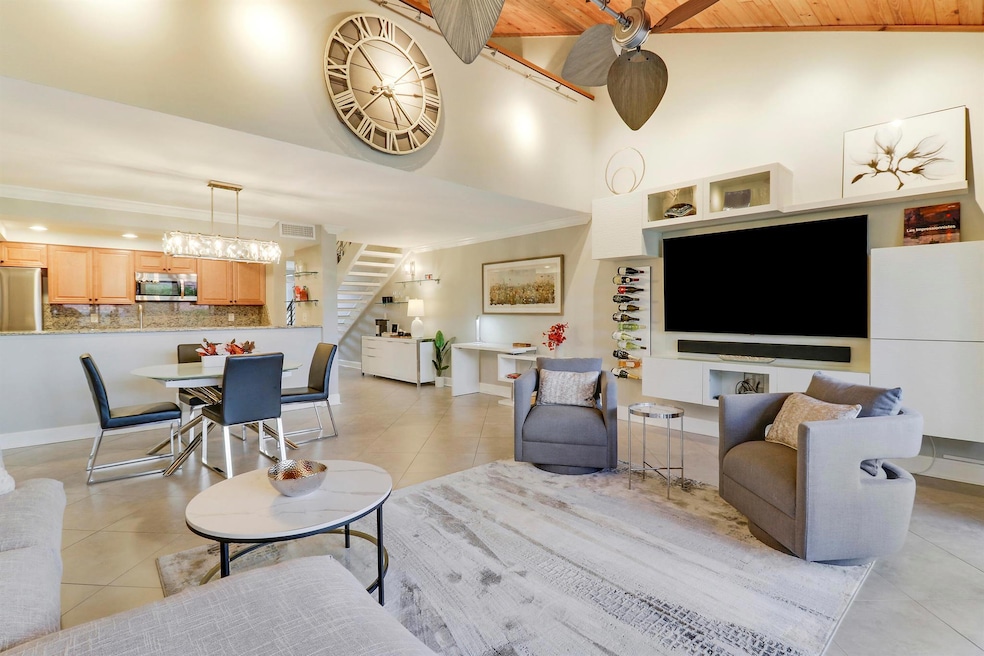 204 Old Meadow Way, Palm Beach Gardens, FL 33418 - photo 1