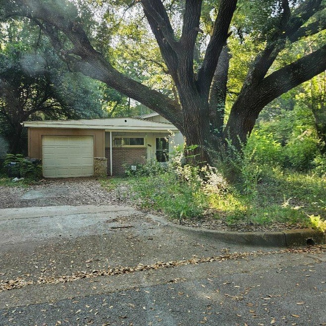 3228 Palestine St, Tyler, TX 75701 - photo 1