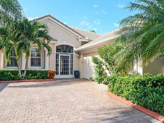 Swimming Pool/Hot Tub/Sauna.