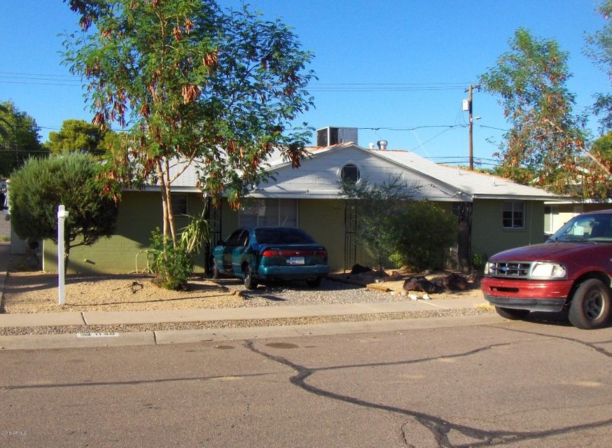 1140 W Monterosa Ave 001