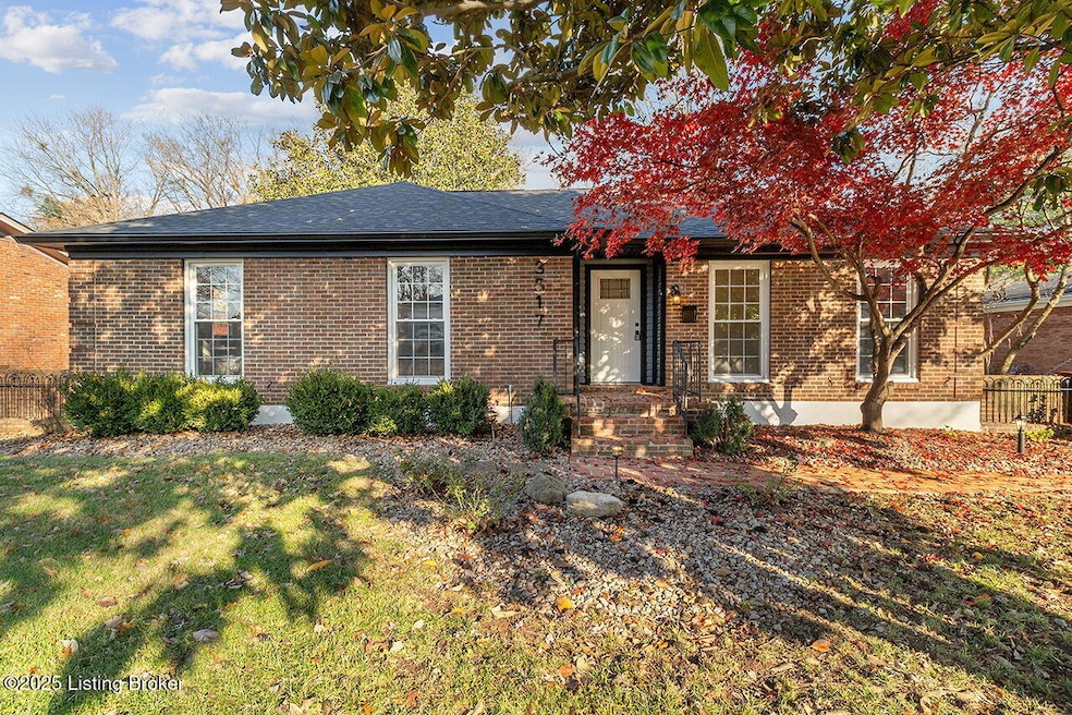 3517 Leith Ln, Louisville, KY 40218 - photo 1