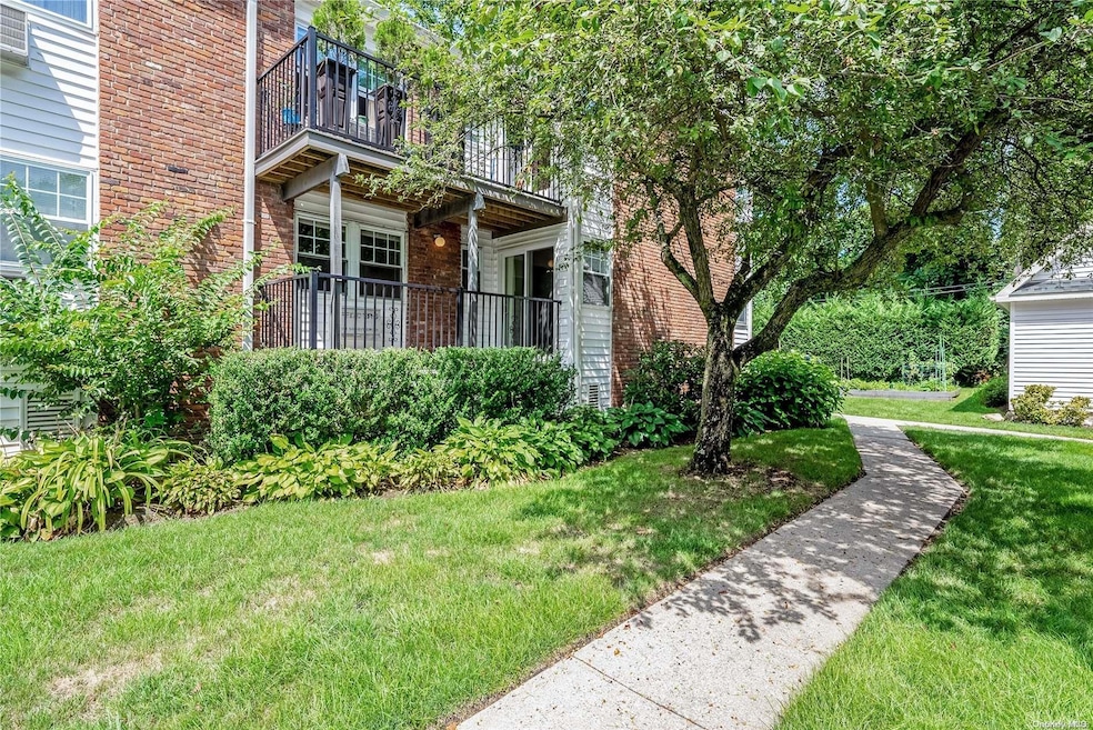 Sold $220,000 • Co-Listing Agent