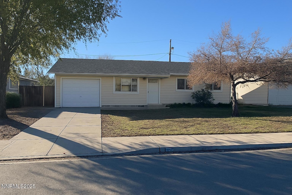 1125 Dodson Way, Sparks, NV 89431 - photo 1