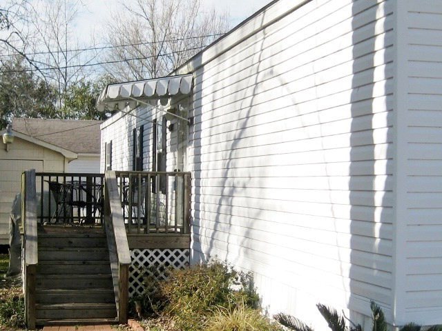 1017 Lonesome Ln, Summerton, SC 29148 - photo 1