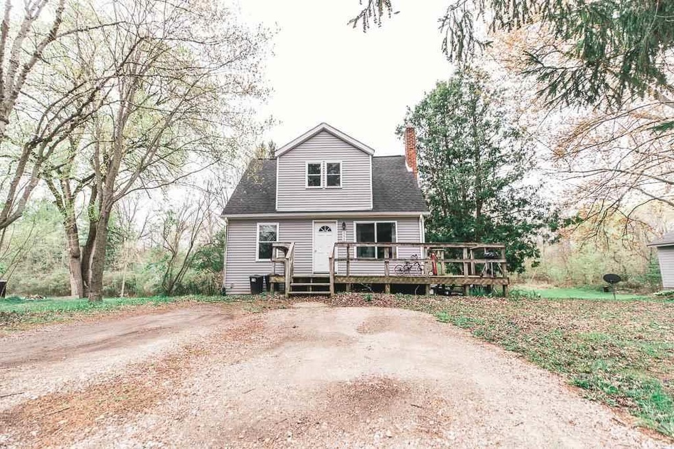 5209 Frantz Dr, Midland, MI 48640 - photo 1