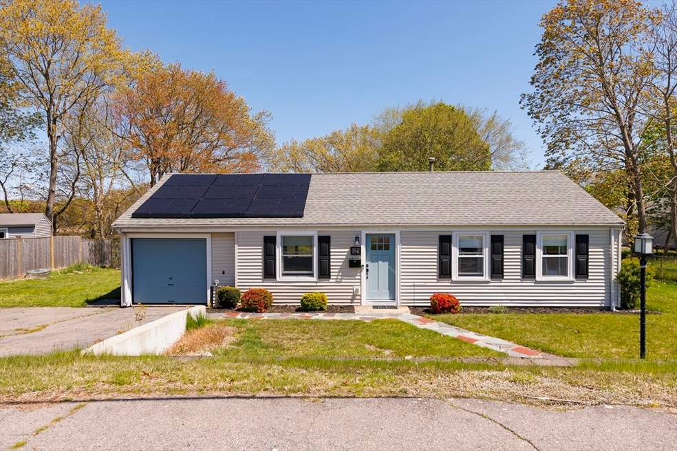 15 Cranch St, East Weymouth, MA 02189 - photo 1