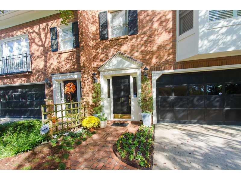 3873 Roswell Rd NE unit 17, Atlanta, GA 30342 - photo 1