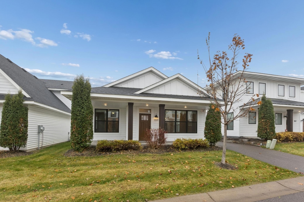 For Rent $2,925/month • Co-Listing Agent