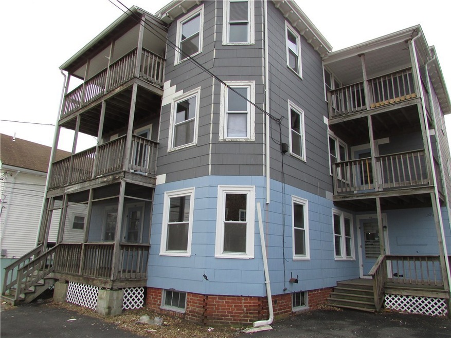 56 2nd Ave, Woonsocket, RI 02895 - photo 1