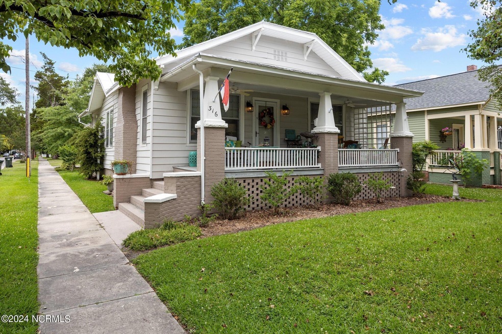 Sold $332,000 • Co-Listing Agent