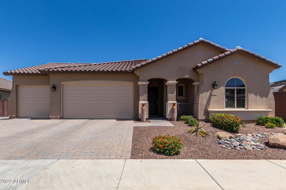 990 W Pagoda Ave, San Tan Valley, AZ 85140 - photo 1