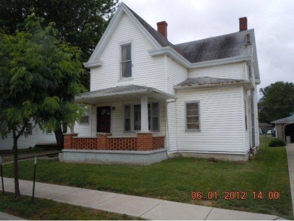 313 N Walnut St, Osgood, IN 47037 - photo 1